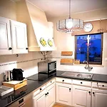 Oura & Sun Apartment Albufeira
