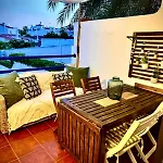 Oura & Sun Apartment *
